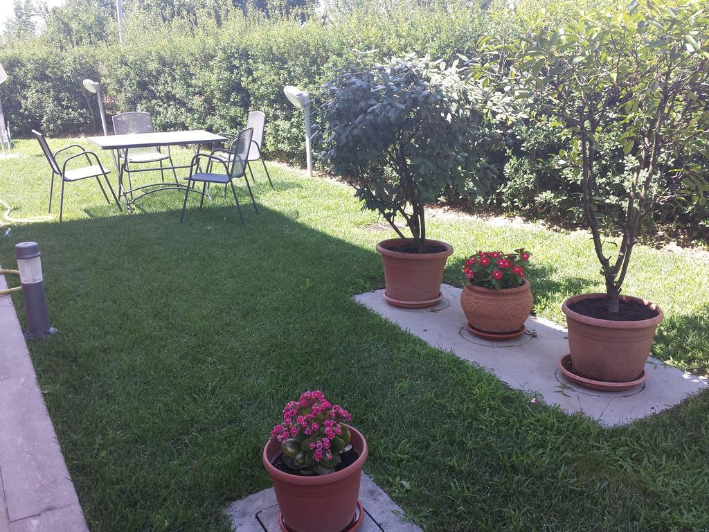 Garden B&B Ареццо Экстерьер фото